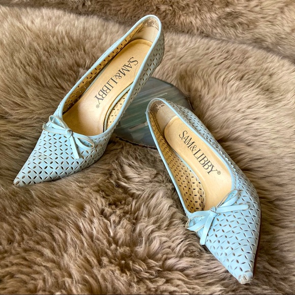 4/$15💥Sam & Libby cut out pale blue pumps - Picture 1 of 7